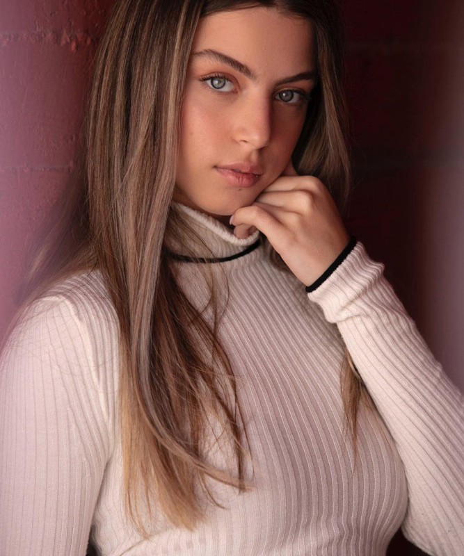LIA ZION